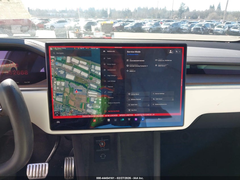 2022 Tesla Model X Dual Motor All-Wheel Drive VIN: 7SAXCBE50NF362668 Lot: 44454161