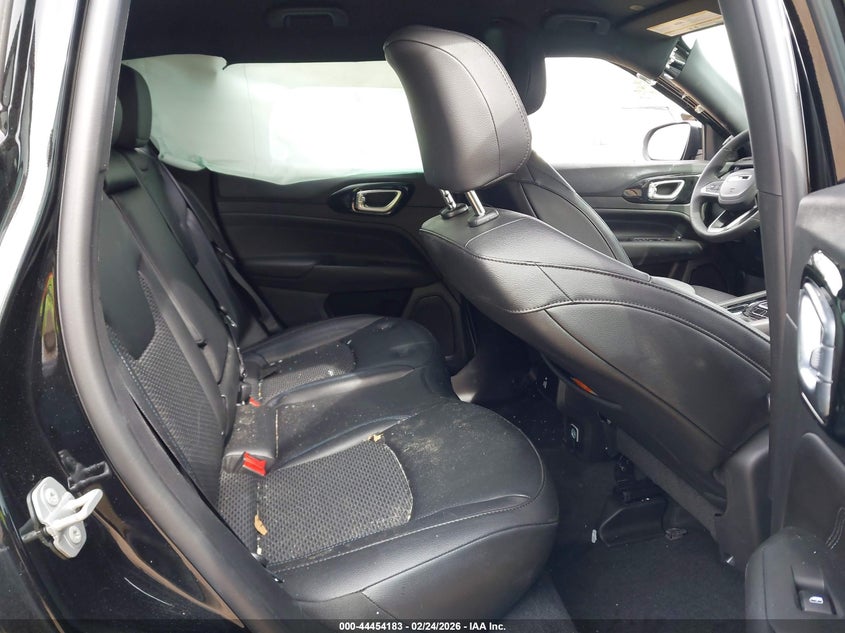 2026 JEEP COMPASS 2.0L I-4 DI, DOHC, V(VIN: 3C4NJDBN8TT160122