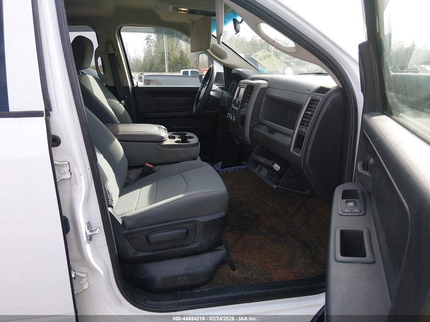 2019 Ram 1500 Classic Tradesman 4X4 5'7 Box