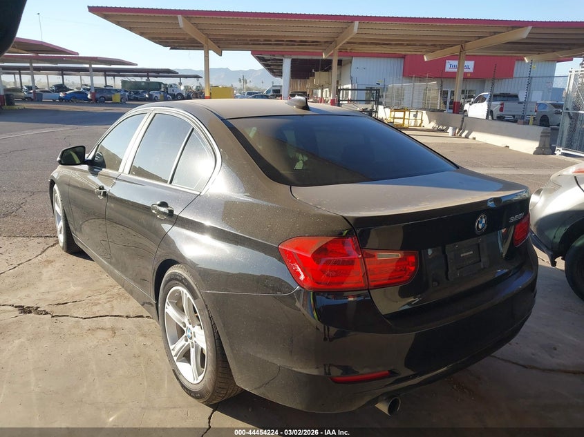Vin: wba3b1g53ens79305, lot: 44950887, bmw 320i 20143
