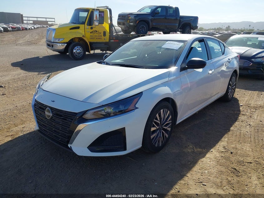 2025 Nissan Altima Sv Fwd