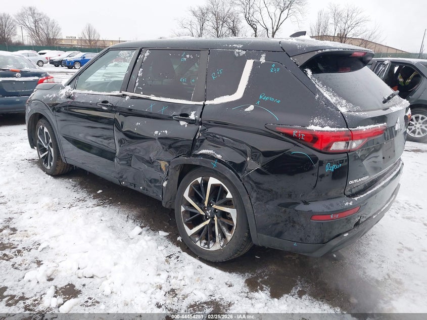 2022 Mitsubishi Outlander Es 2.5 S-Awc