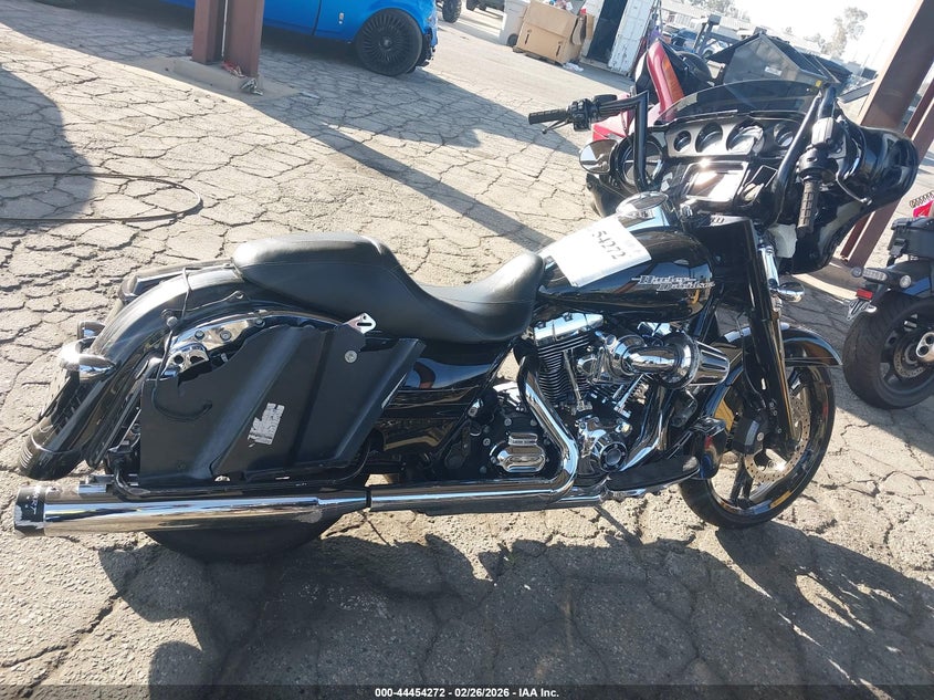 2015 Harley-Davidson Flhxs Street Glide Special VIN: 1HD1KRM30FB697530 Lot: 44454272