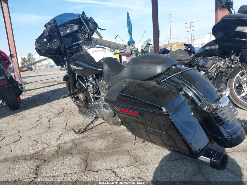 2015 Harley-Davidson Flhxs Street Glide Special VIN: 1HD1KRM30FB697530 Lot: 44454272