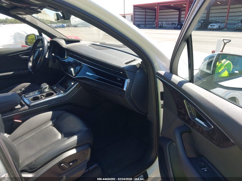 2021 Audi Q7 Premium Plus 55 Tfsi Quattro Tiptronic