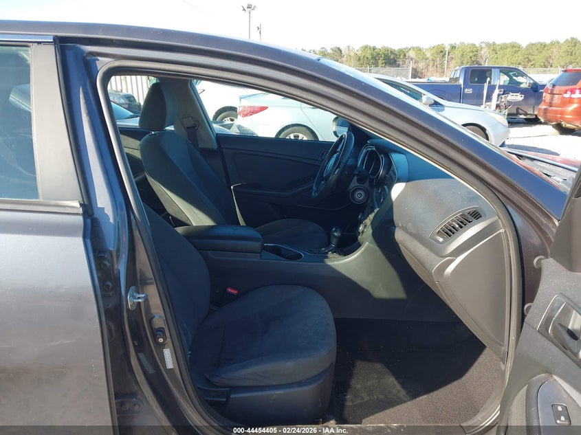 2015 KIA OPTIMA SEDAN 2.4L I-4 DI, DOHC, VVT, 192HP