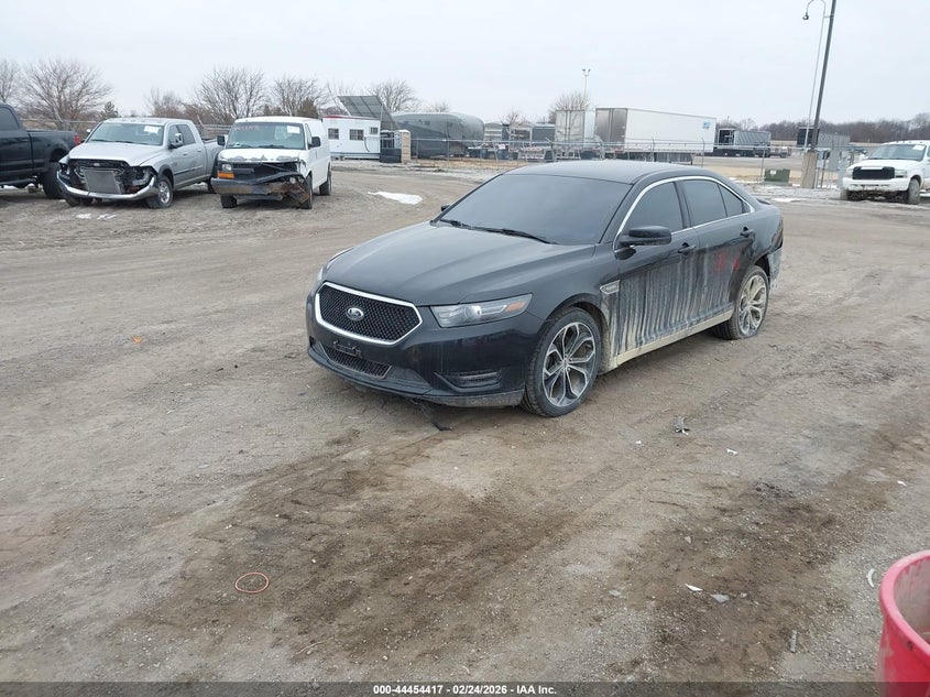 Vin: 1fahp2kt5fg159006, lot: 44951083, ford taurus sho 20152