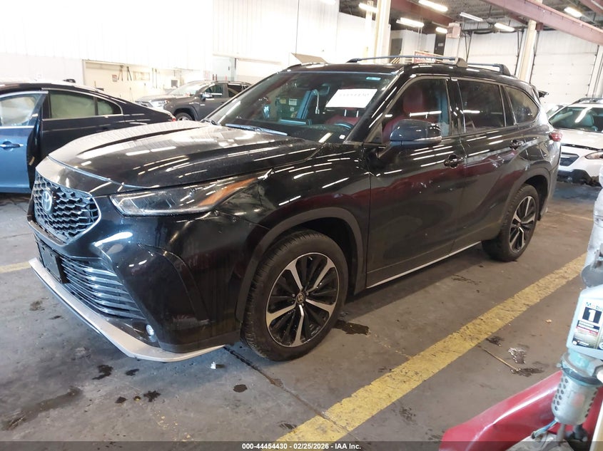2021 Toyota Highlander Xse
