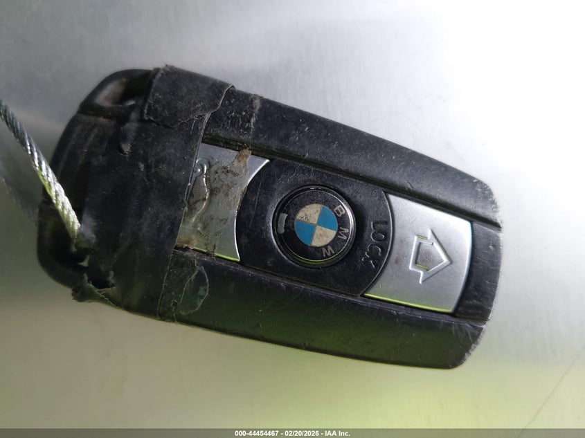 2008 BMW 335Xi VIN: WBAVD53508A283212 Lot: 44454467