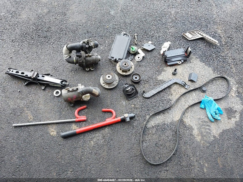 2008 BMW 335Xi VIN: WBAVD53508A283212 Lot: 44454467