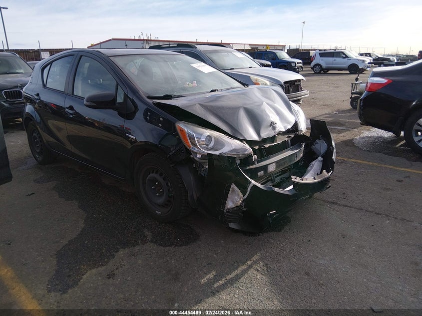 2016 Toyota Prius C Two
