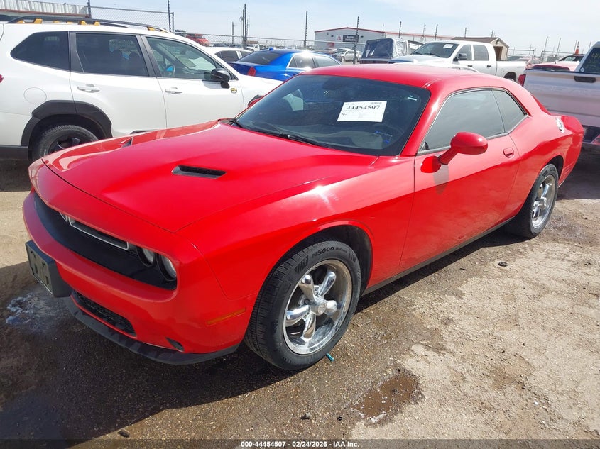 2016 Dodge Challenger Sxt