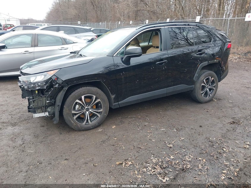 2021 Toyota Rav4 Le