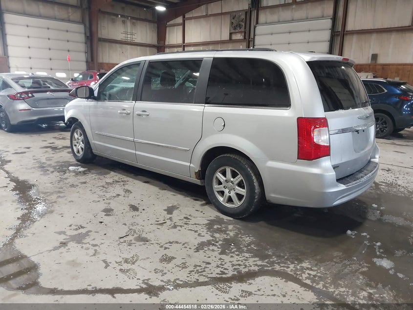 2012 Chrysler Town & Country Touring