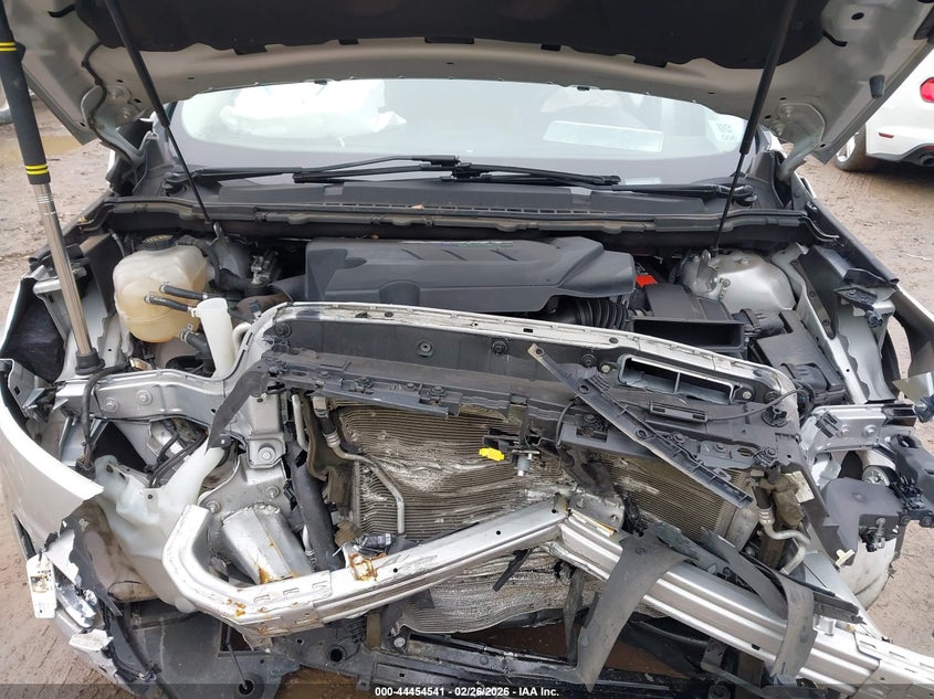 2FMPK4AP3JBB35819 2018 Ford Edge 2.7 Sport silver