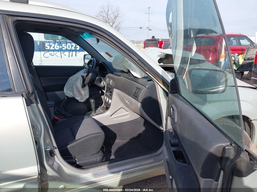 2005 Subaru Forester 2.5Xt