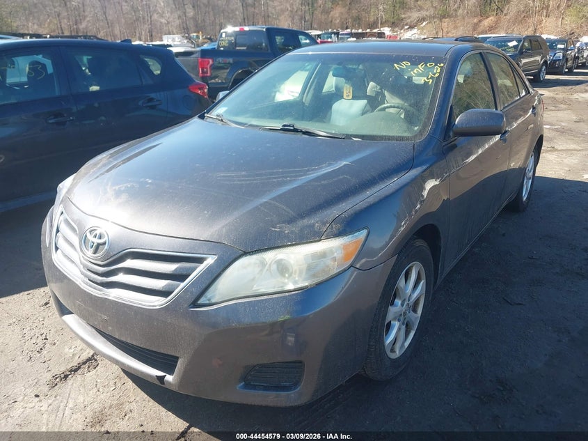 2011 Toyota Camry Le