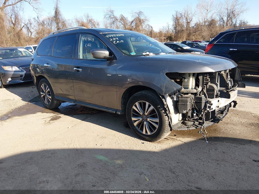 2019 Nissan Pathfinder Sv