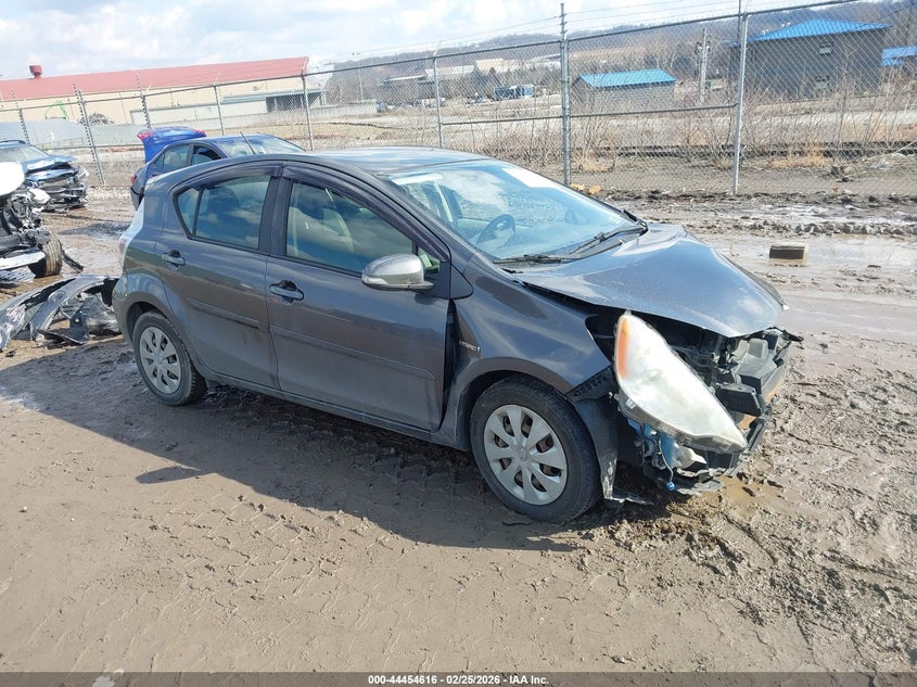 2013 Toyota Prius C Two