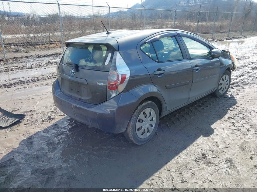 2013 Toyota Prius C Two