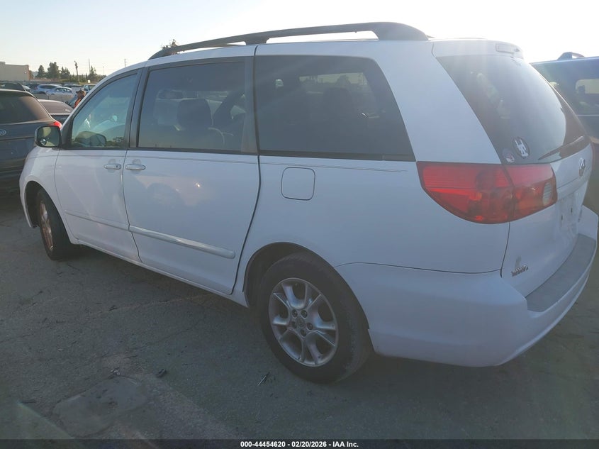 2006 Toyota Sienna Le