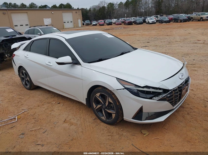 2022 Hyundai Elantra Limited