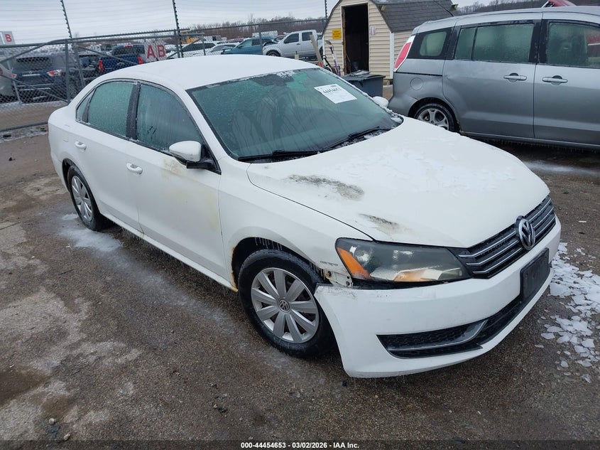 VOLKSWAGEN PASSAT 2.5L S