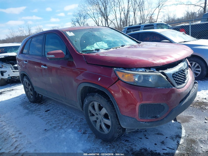 2011 KIA SORENTO LX
