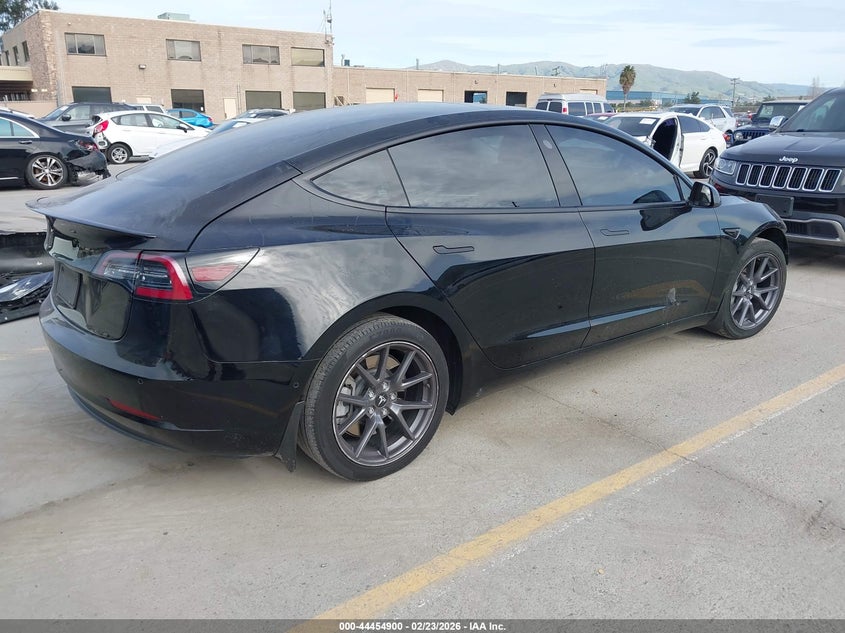 2022 Tesla Model 3 Rear-Wheel Drive