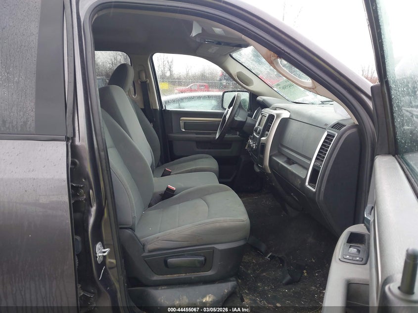 2017 Ram 1500 Slt 4X4 5'7 Box