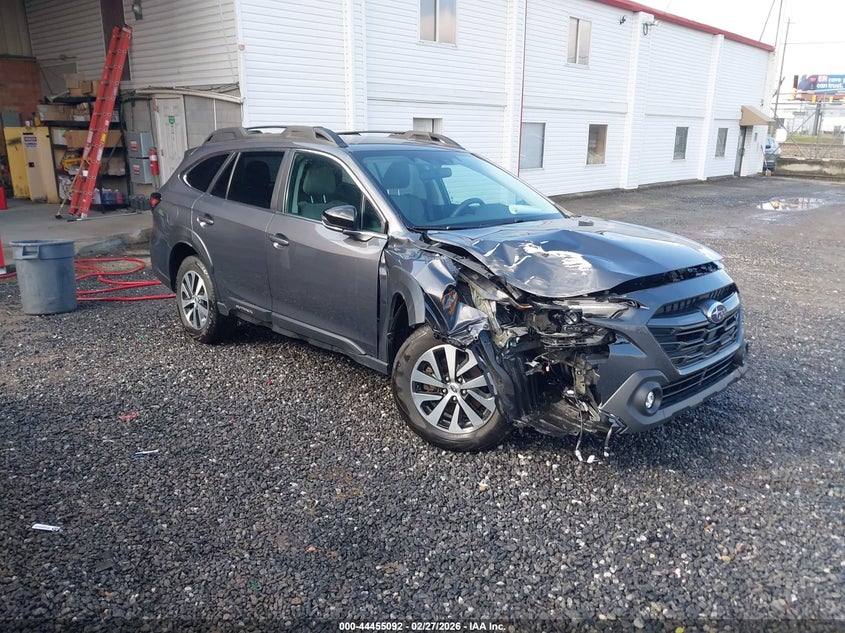 2023 Subaru Outback Premium