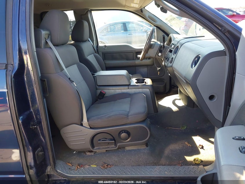 2004 Ford F-150 Stx/Xl/Xlt