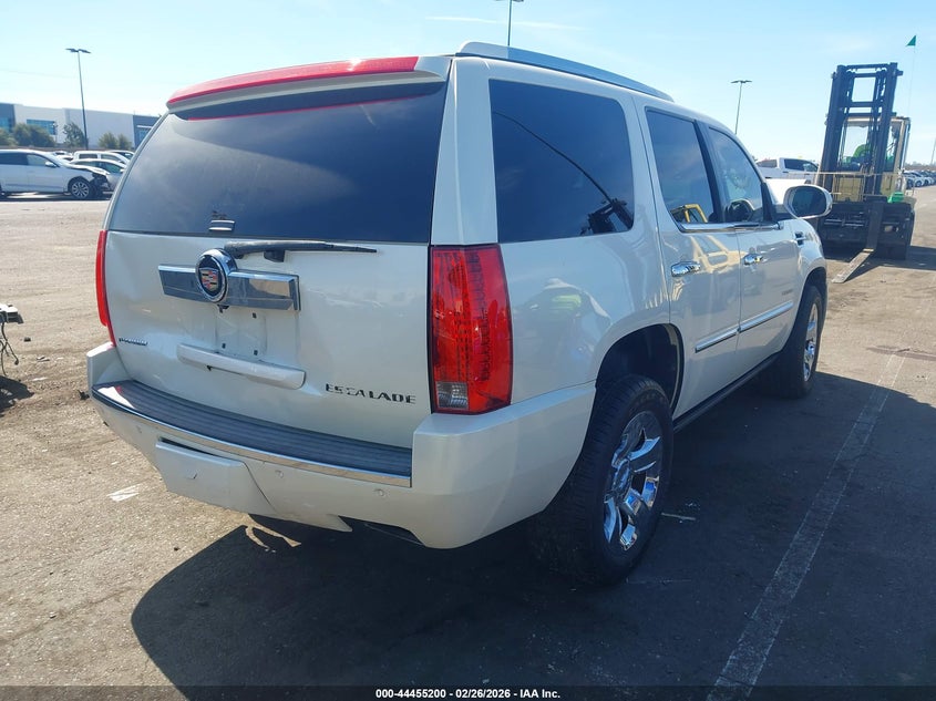 2014 Cadillac Escalade Platinum