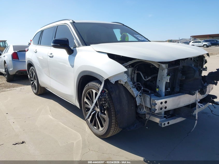 2021 Toyota Highlander Xse