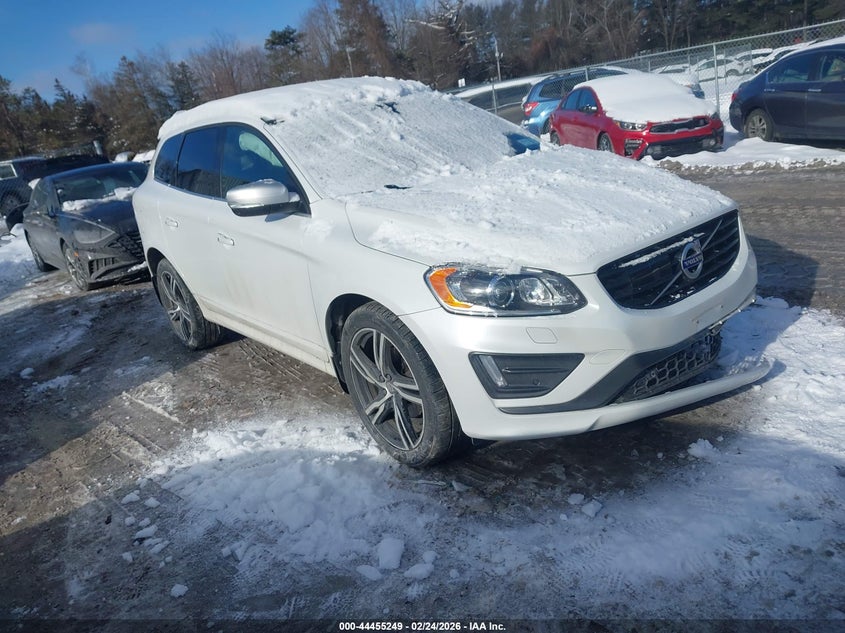 2017 Volvo Xc60 T6 R-Design