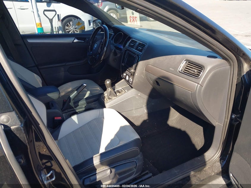 2016 Volkswagen Jetta 1.8T Sport