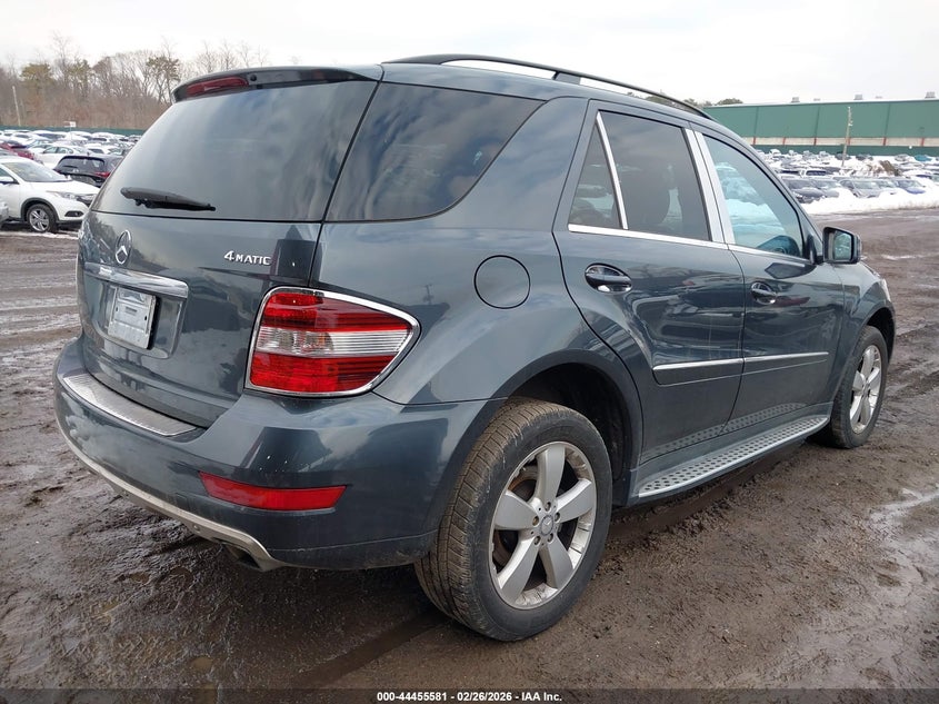 2011 Mercedes-Benz Ml 350 4Matic