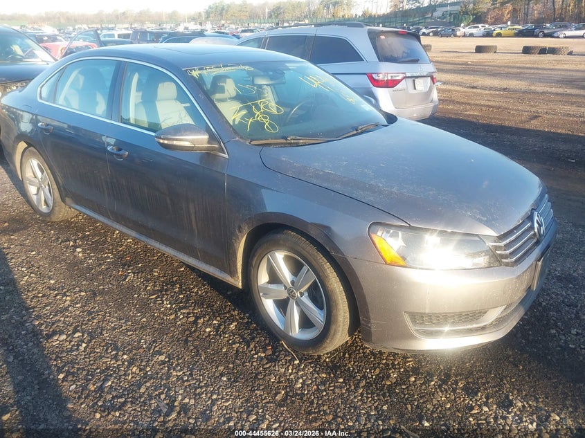 2012 Volkswagen Passat 2.5L Se