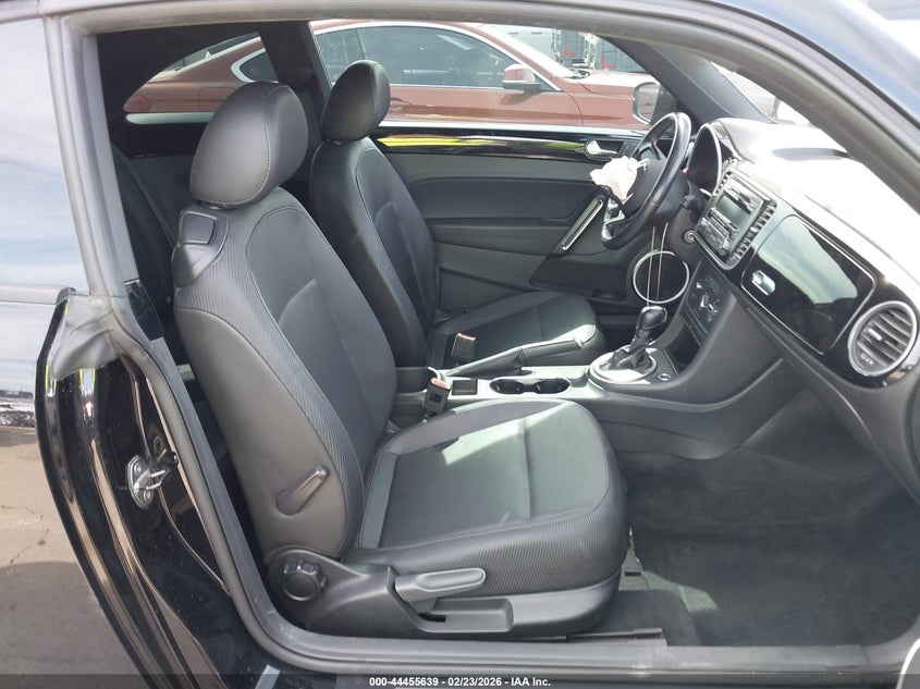 2012 Volkswagen Beetle 2.5L