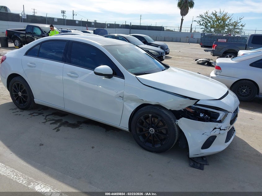 2019 Mercedes-Benz A 220 VIN: WDD3G4EB0KW023195 Lot: 44455654