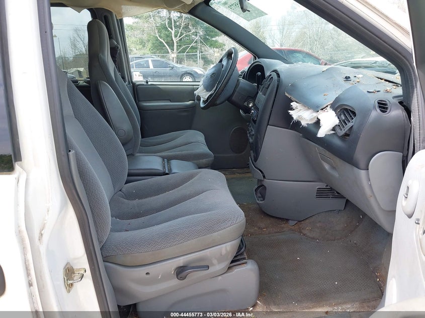 2004 Dodge Grand Caravan Se