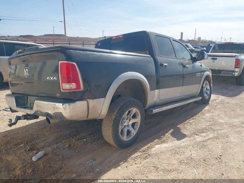 2017 Ram 1500 Laramie 4X4 5'7 Box