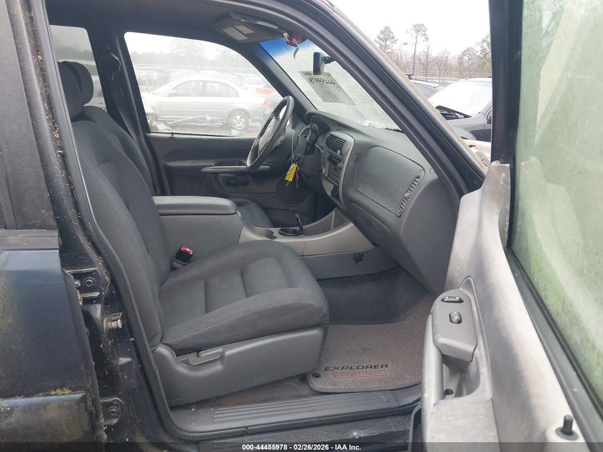 2002 Ford Explorer Sport Trac