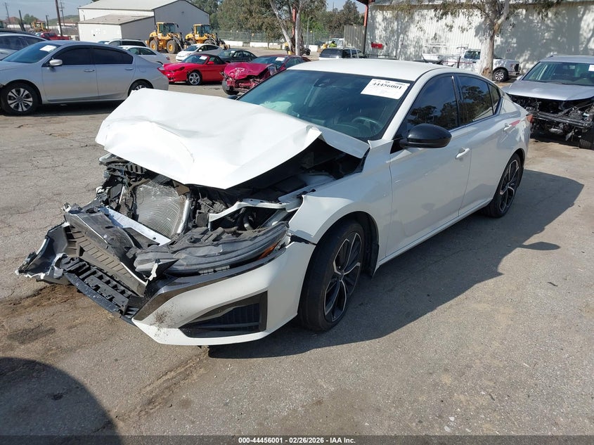 2024 Nissan Altima Sr Fwd