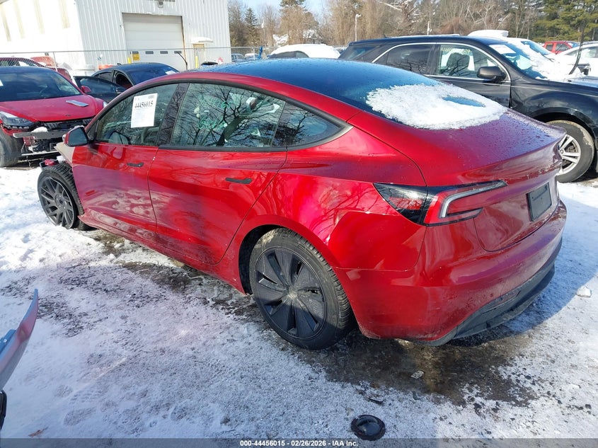 5YJ3E1EAXSF018936 2025 Tesla Model 3 Long Range Rear-Wheel Drive/Standard Rear-Wheel Drive red
