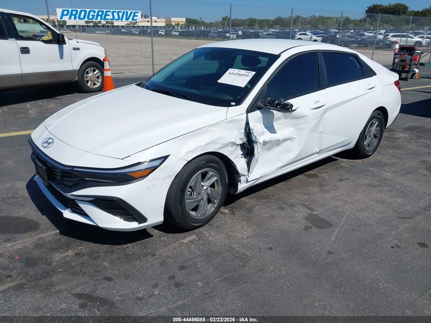KMHLL4DG1TU100958 2026 Hyundai Elantra Se photo 1
