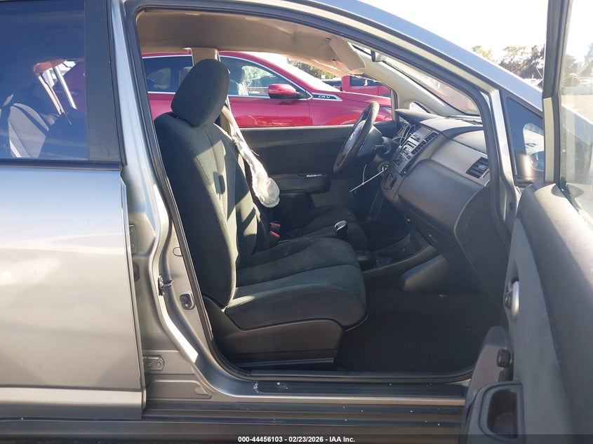 2011 Nissan Versa 1.8S