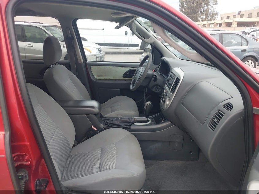 2005 Ford Escape Xlt