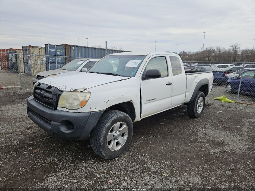 2005 Toyota Tacoma Base V6