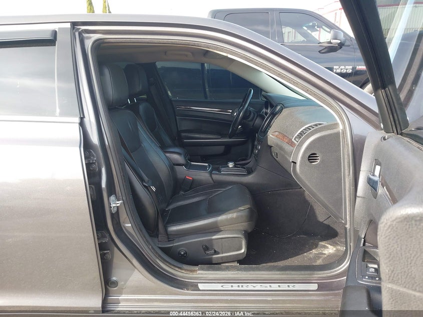 2019 Chrysler 300 Limited